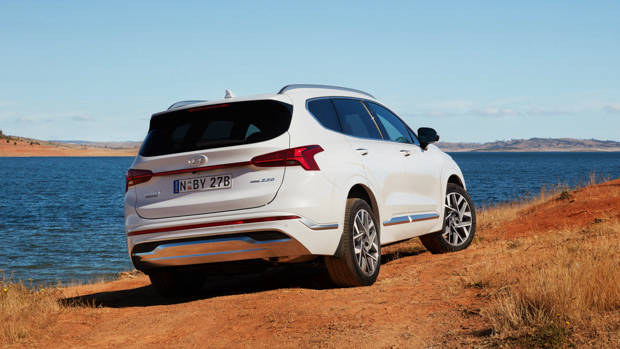 Hyundai Santa Fe Highlander 2021 off road