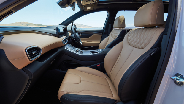 Hyundai Santa Fe Highlander 2021 camel beige interior