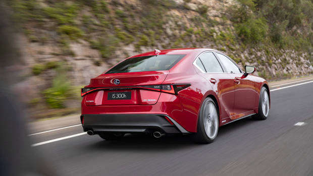 Lexus IS Hybrid 2021 red rear end