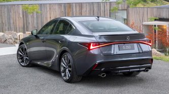 Lexus IS 2021: earlybird buyers get Encore Platinum car-swap perks