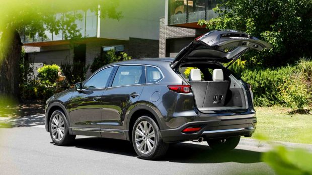 Mazda CX-9 Azami LE 2021-4