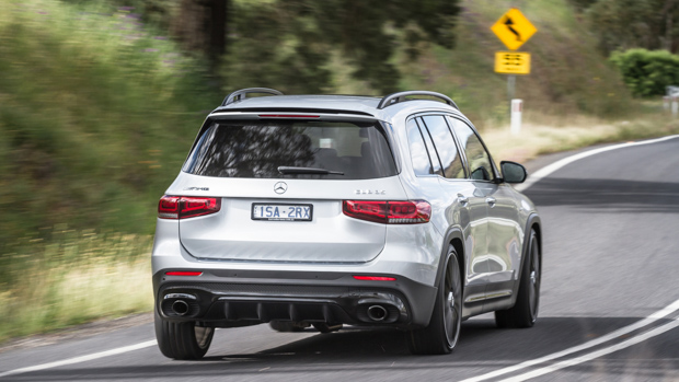 Mercedes-AMG GLB 35 2021 silver rear end