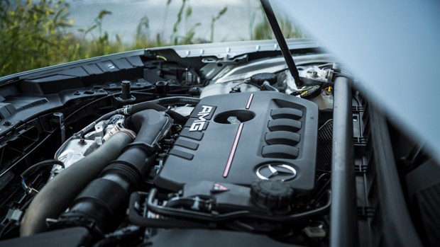 Mercedes-AMG GLB 35 2021 M260 2 litre engine