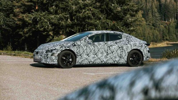 Mercedes-Benz EQE 2022