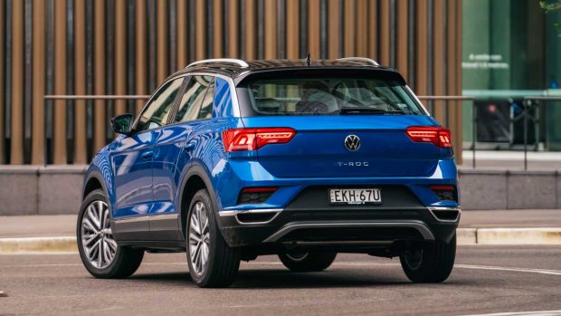 Volkswagen T-Roc 110TSI 2021 driving