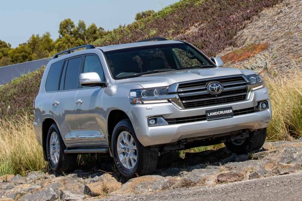Toyota Land Cruiser 2021 Sahara Horizon to farewell 200 Toyota Land Cruiser 2021 Sahara Horizon to farewell 200