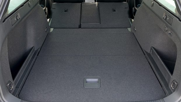 Volkswagen Passat R-Line boot 2021