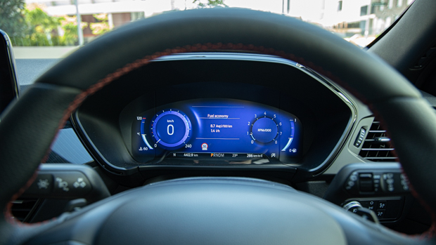 Ford Escape ST-Line 2021 digital instrument cluster