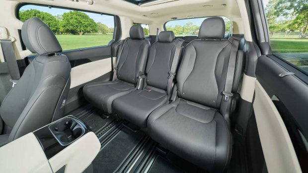 Kia Carnival 2021 Rear cab