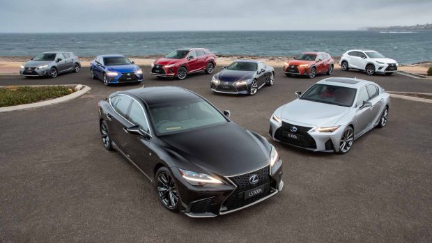 Lexus Hybrid line-up 2021 Front