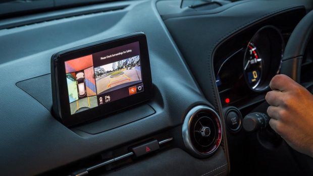 Mazda CX-3 2021 screen