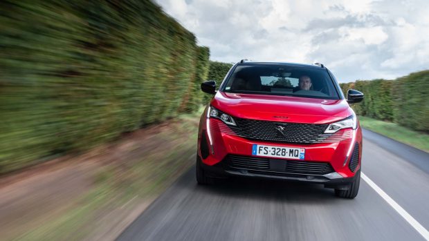 Peugeot 3008 Hybrid 2021 inappropriate Front