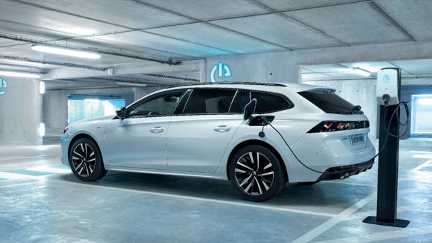 Peugeot 508 2021 plug-in hybrid