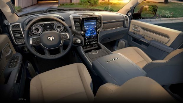 Ram 2500 Heavy Duty 2021 interior