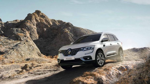 Reanult Koleos 2021 White off-road