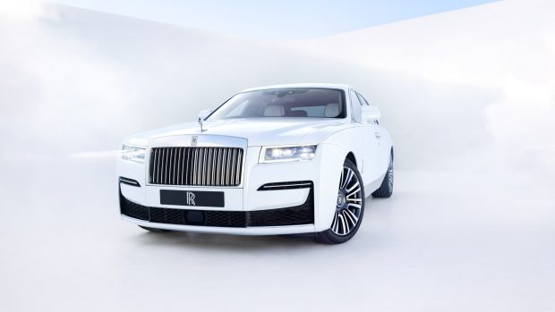 Rolls-Royce Ghost 2021 Front 3/4