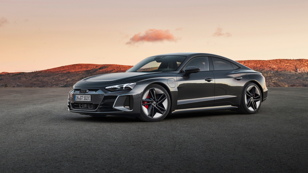 Audi RS e-tron GT 2021 front