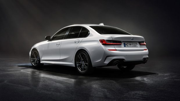 BMW 330i Iconic 2021 White rear