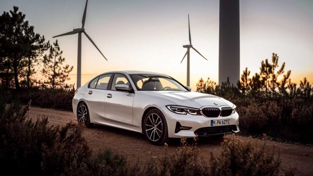 BMW 330e PHEV 2021