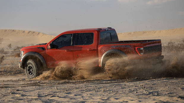 Ford F-150 Raptor 2021 rear