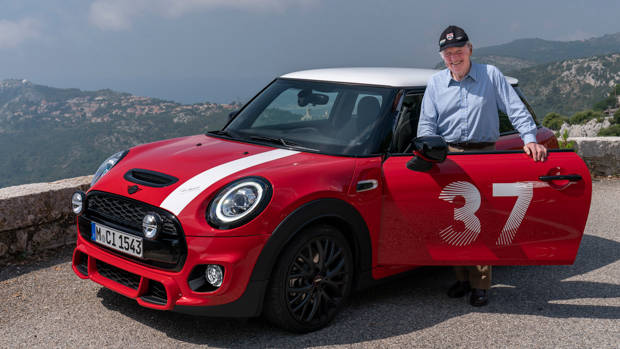 Mini hatch Paddy Hopkirk Edition 2021 with Paddy