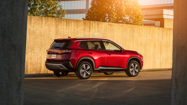 Nissan Rogue 2021 rear