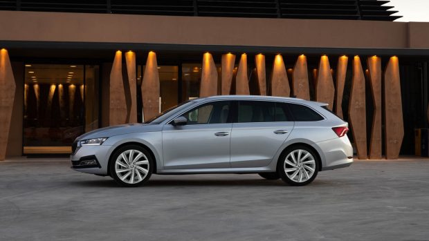 Skoda Octavia 2021-5