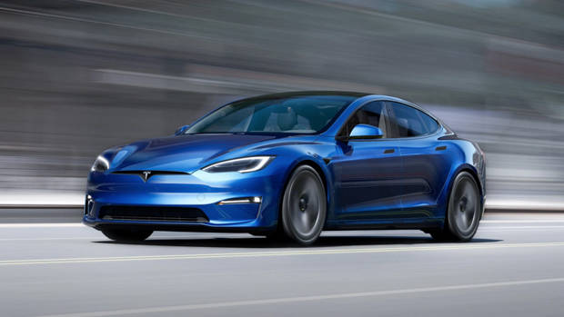 Tesla Model S Plaid 2022 front