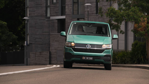 Volkswagen T61 van 2021 Multivan Premium green