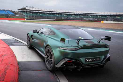 Aston Martin Vantage 2021 F1 Edition rear