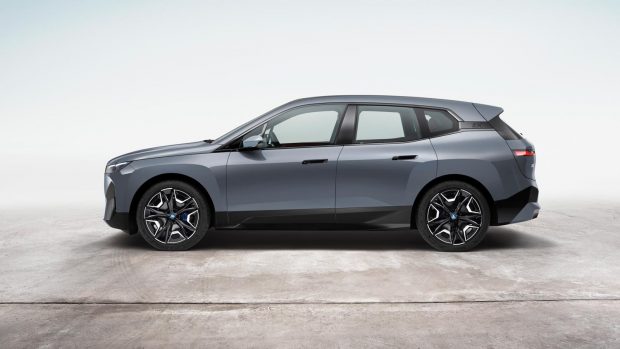 BMW iX 2021-6