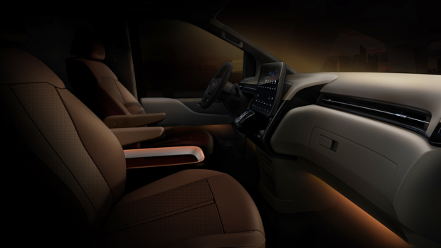 Hyundai Staria 2022 interior front seats