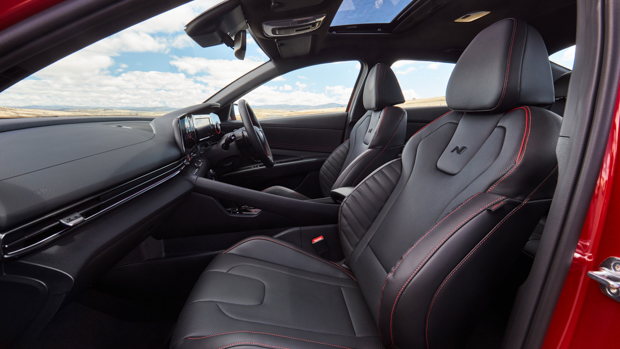 Hyundai i30 Sedan N Line interior