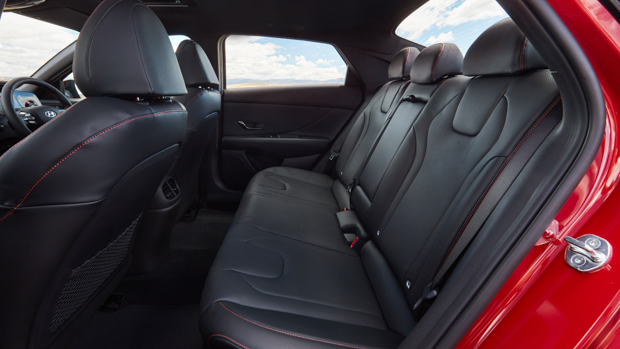 Hyundai i30 Sedan N Line interior