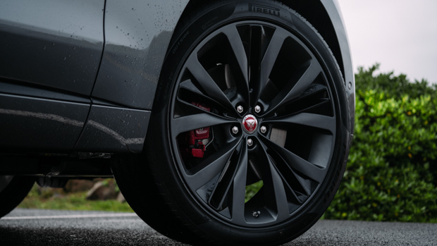 Jaguar F-Pace 2021-3