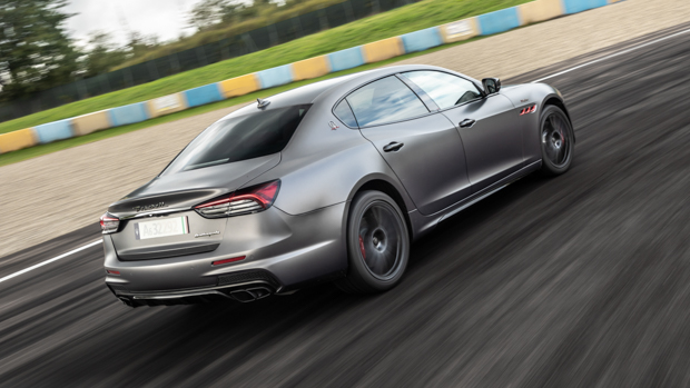 Maserati Quattroporte Trofeo 2021 rear driving