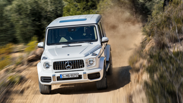 Mercedes-AMG G63 2021 driving dirt