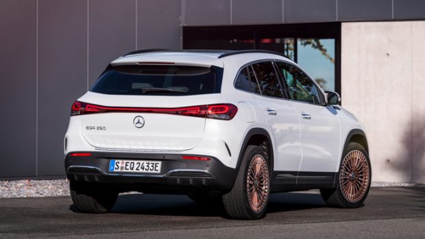 Mercedes-Benz EQA 2021 rear