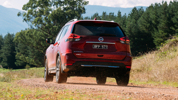 Nissan X-Trail 2021 rear driving
