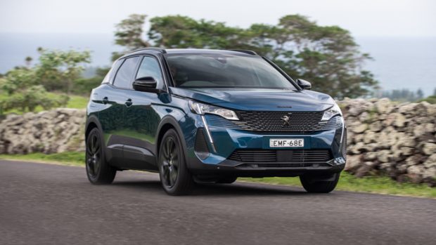 Peugeot 3008 2021 GT Sport front driving