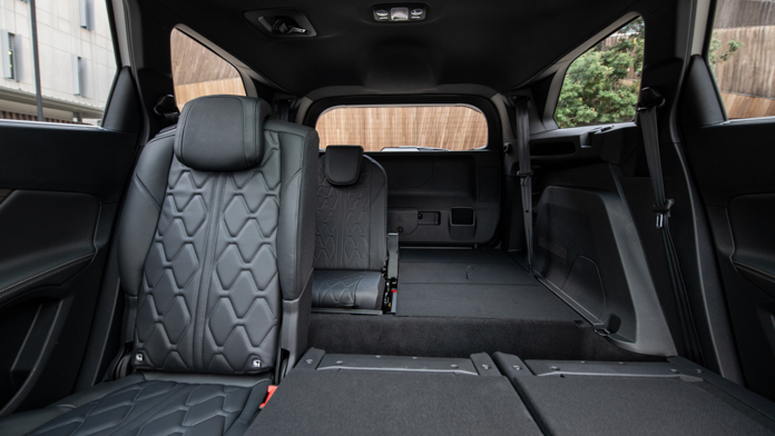 Peugeot 5008 2021 GT Petrol boot