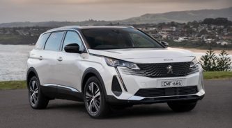 Peugeot 5008 GT 2022 review