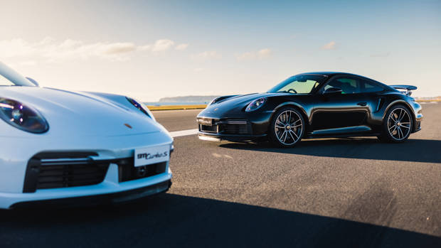 Porsche 911 Turbo S Launch Control 2021 white black