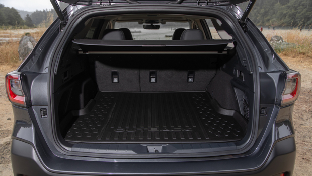 Subaru Outback 2021 boot space