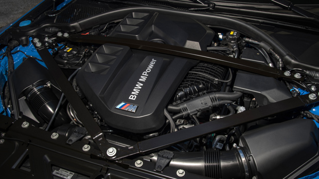 BMW M4 Competition xDrive 2022 engine