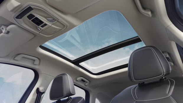 Haval Jolion 2021 interior panoramic roof