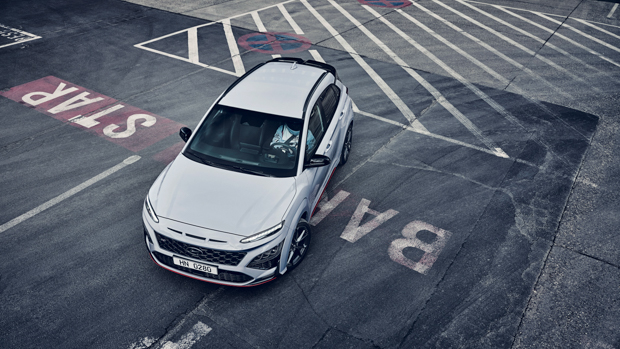 Hyundai Kona N 2022 white