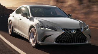 Lexus ES 2021: facelift brings a smoother ride, more safety