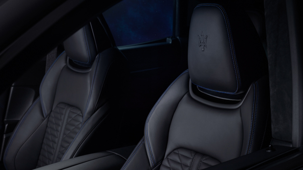 Maserati Levante Hybrid 2021 seats