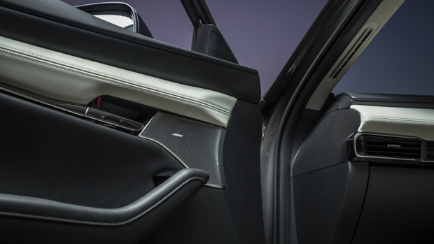 Mazda 3 Astina Sedan 2021 finish